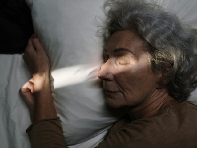 Sono Profundo: Biohacking para Mente Afiada e Energia Constante